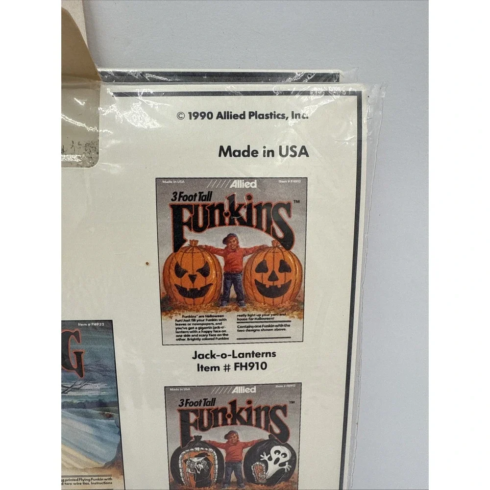 Lot Of 2 Vintage 90s NOS Halloween Yard Decoration Flying Funkins vampire Allied